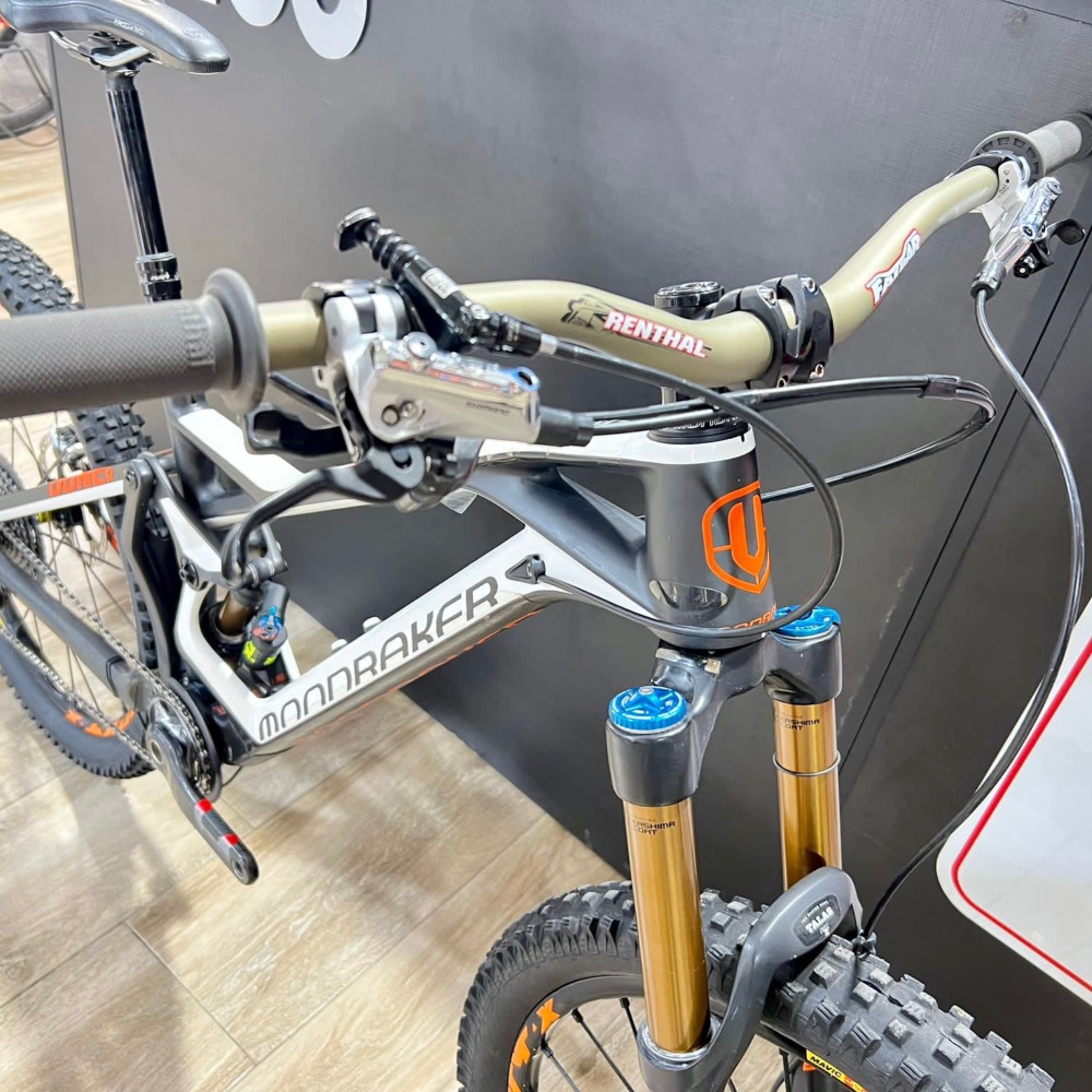 GR-100 Tienda de ciclismo Specialized | Mondraker Dune Carbon R 2018