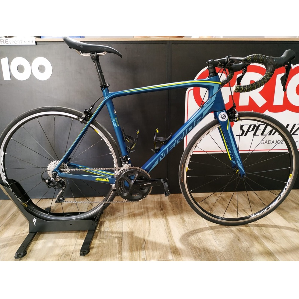 GR-100 Tienda de ciclismo Specialized | Merida Scultura 5000