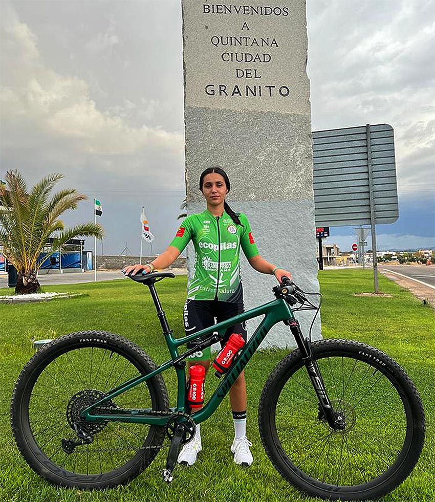 GR-100 Tienda de ciclismo Specialized | MARÍA DEL POZO ROSA, JOVEN PROMESA EXTREMEÑA CORRERÁ EN EL EXTREMADURA-ECOPILAS 2024