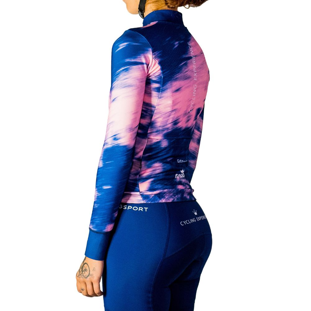 xr:d:DAF0sn_eQVs:9,j:3244127420619568889,t:23112011