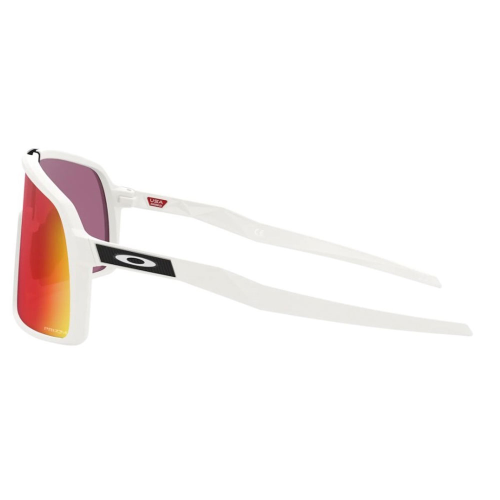 22-Screenshot-of-Oakley-Sut