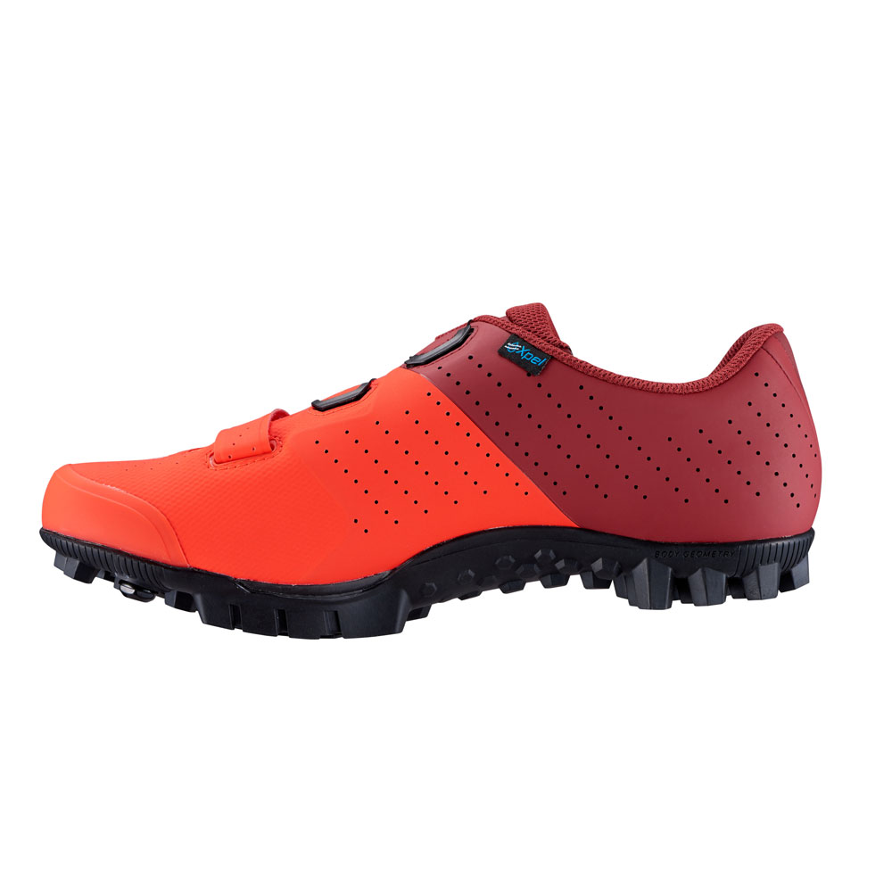 65240609_61520-234_SHOE_REC