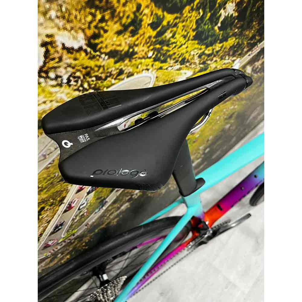 6ed3a3e2-6da4-474d-99d4-fa5