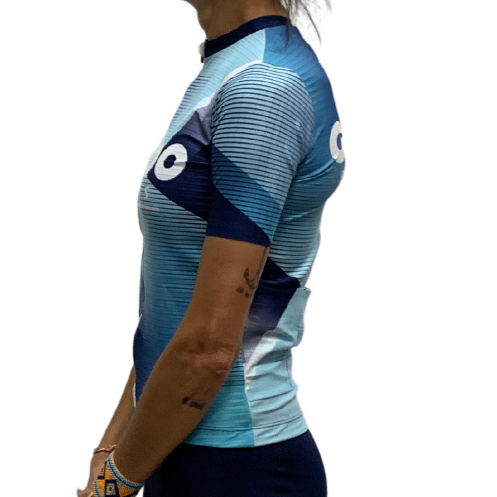 xr:d:DAFit0AMb9U:11,j:4561457897,t:23051216