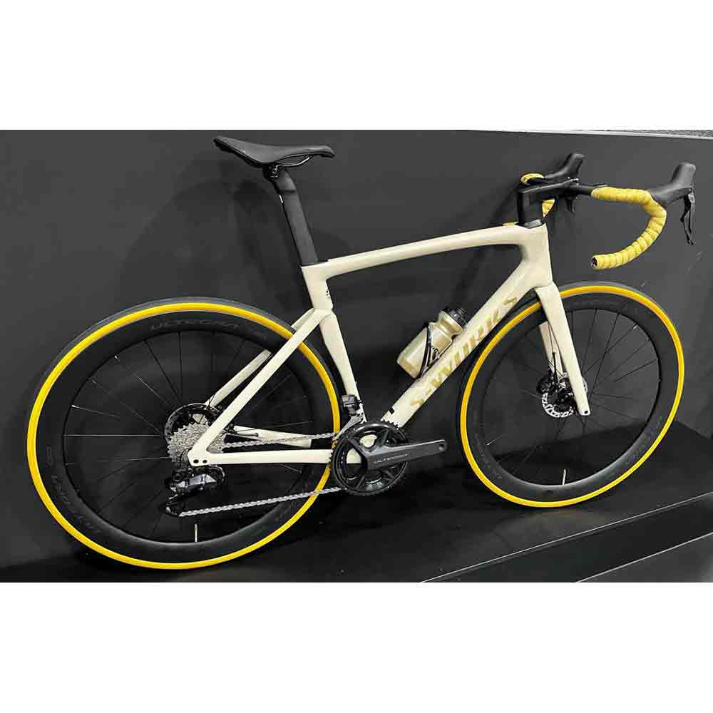 ee714d54-124e-4530-a32c-4b4