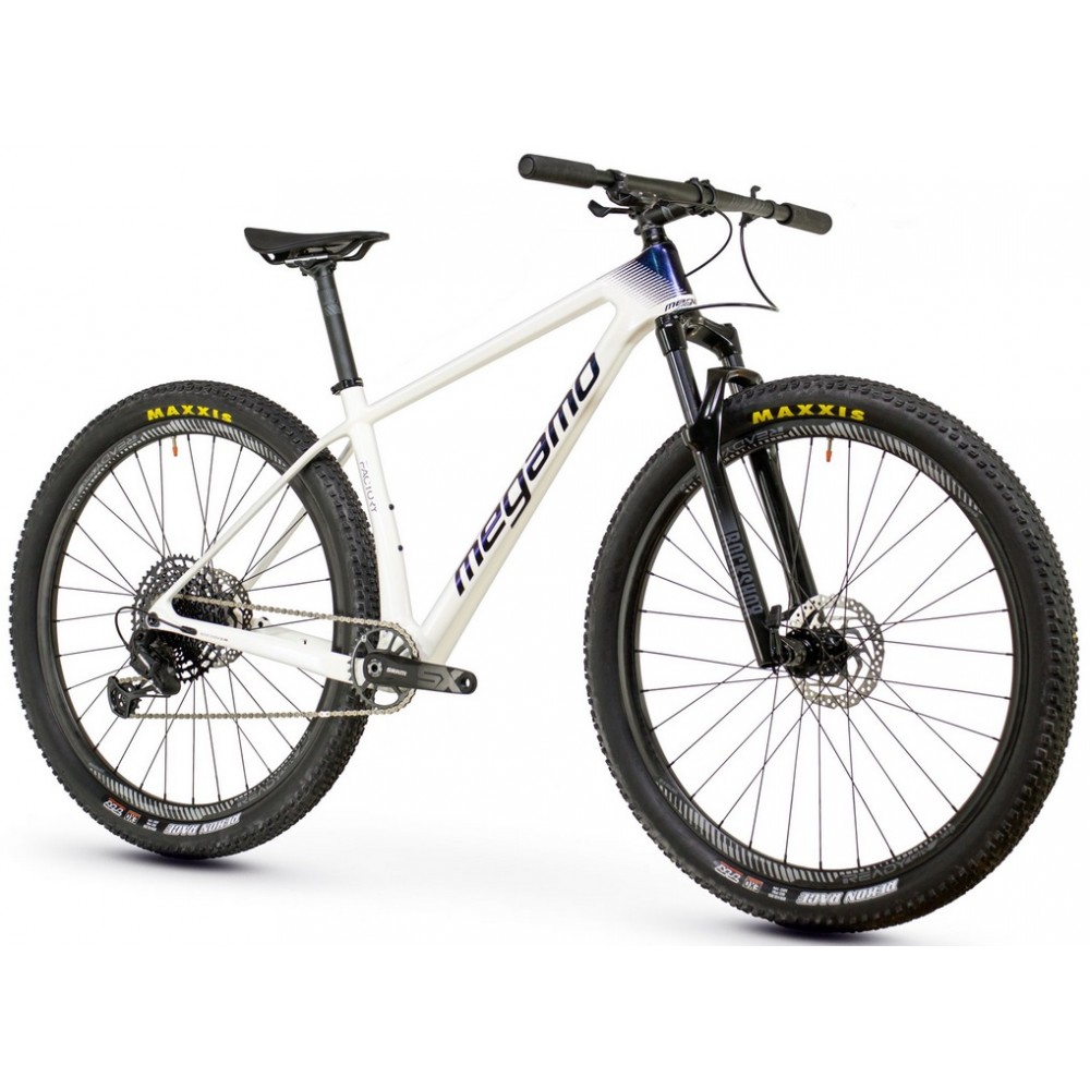 megamo-factory-30-2021-galaxy-white