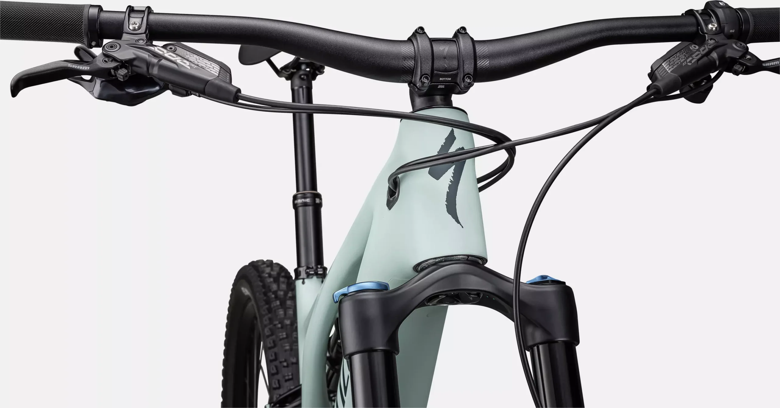 95223-52_LEVO-COMP-CARBON-WHTSGE-DPLAKE_D3-HT