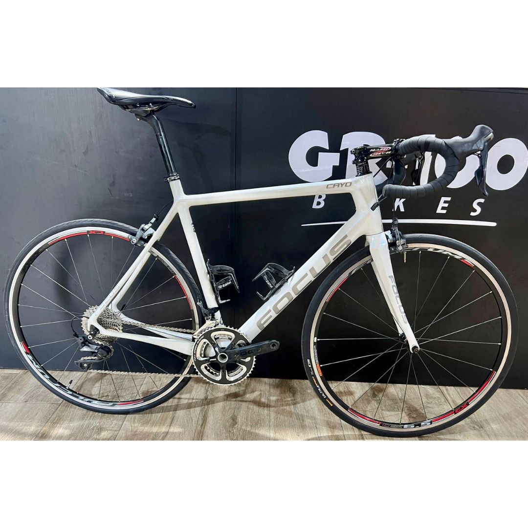 Focus Cayo Ultegra Gr 100 Bikes