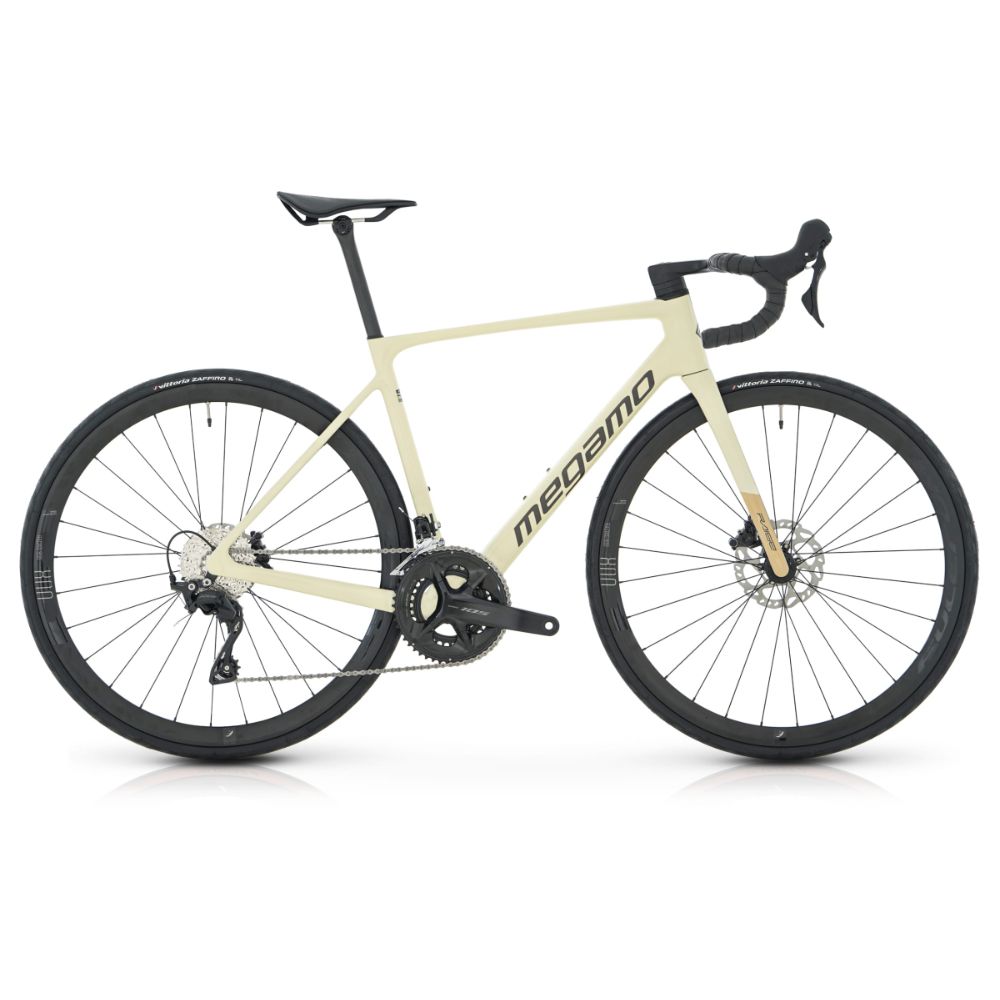 Megamo_Raise_20_2025_bone_white