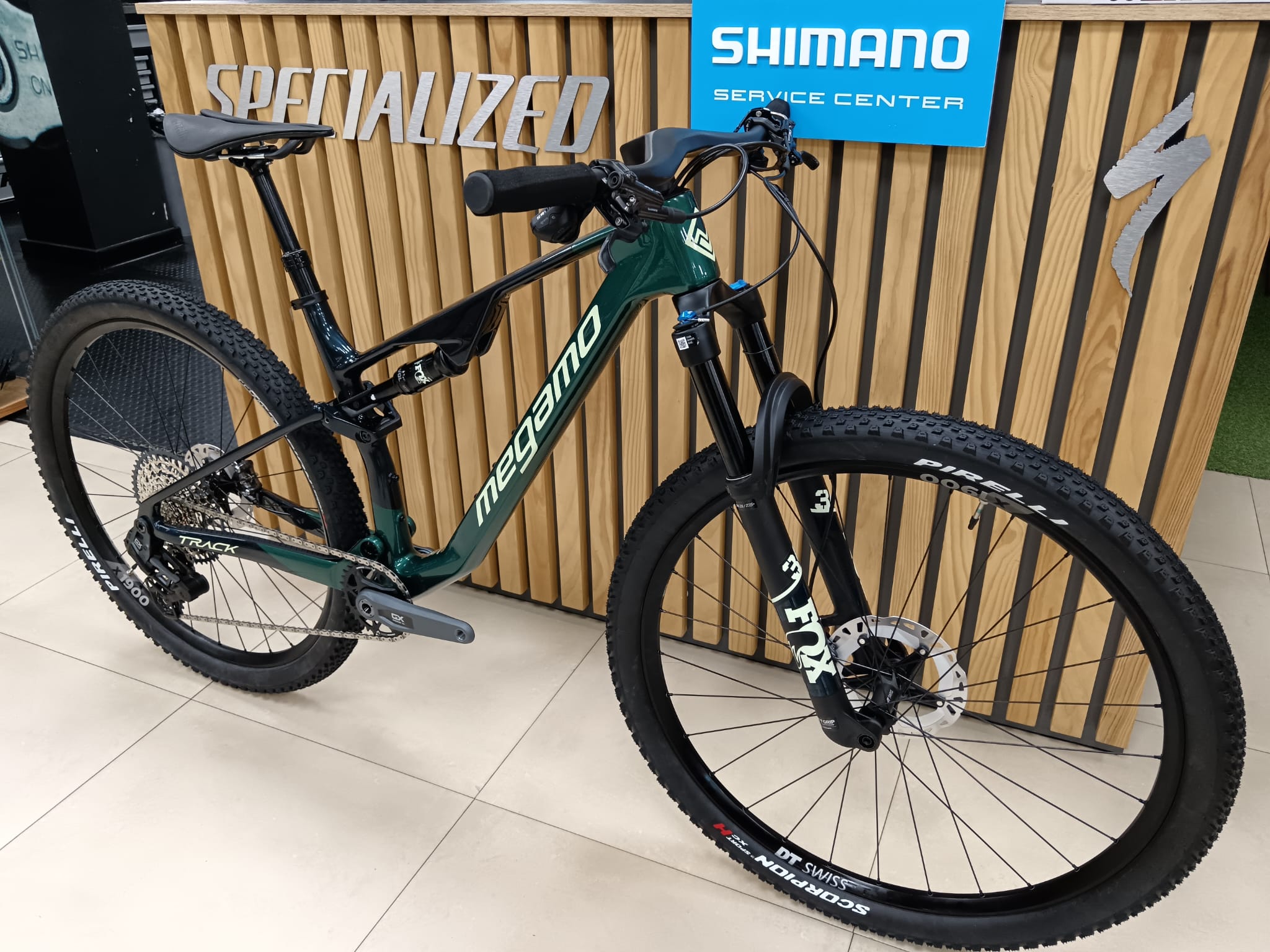 WhatsApp Image 2025-03-27 at 19.38.05