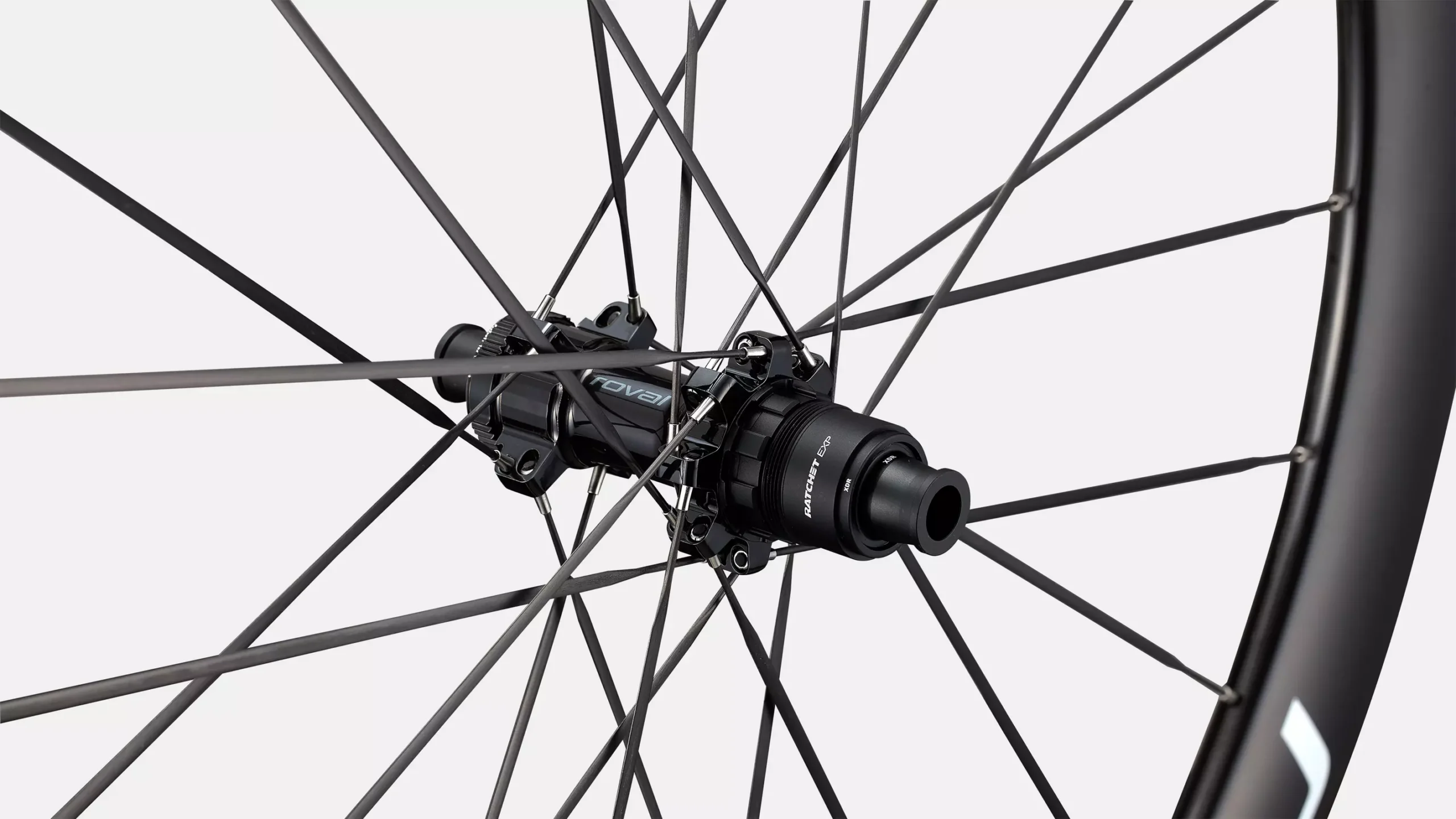 30026-650_WHL_RAPIDE-CLX-III-700C-FRONT-GLOSS-CARBON-GLOSS_REAR-HUB