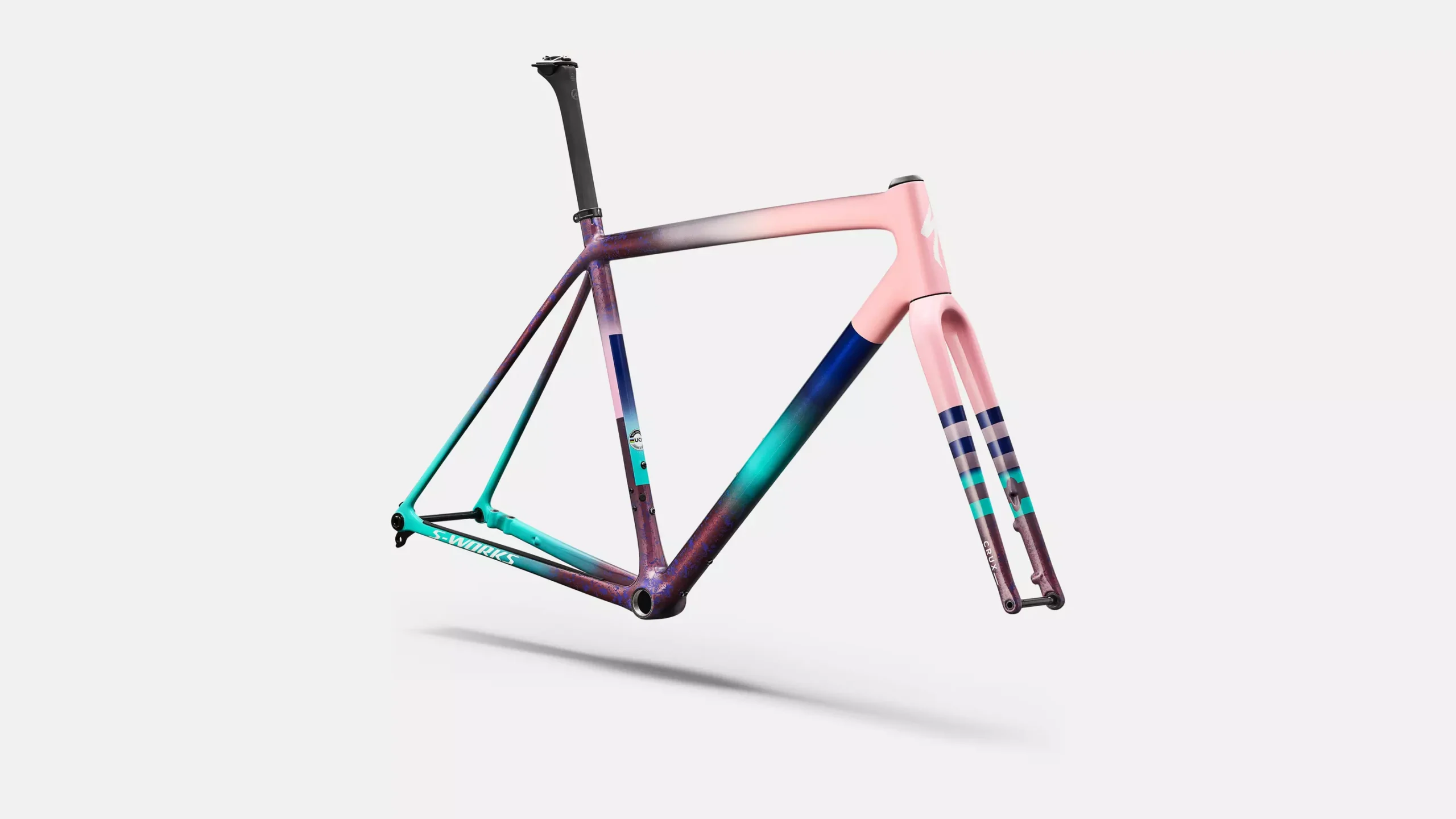 71426-00_CRUX-SW-FRMSET-DSRTRS-PRPHZ-METWHT_FDSQ