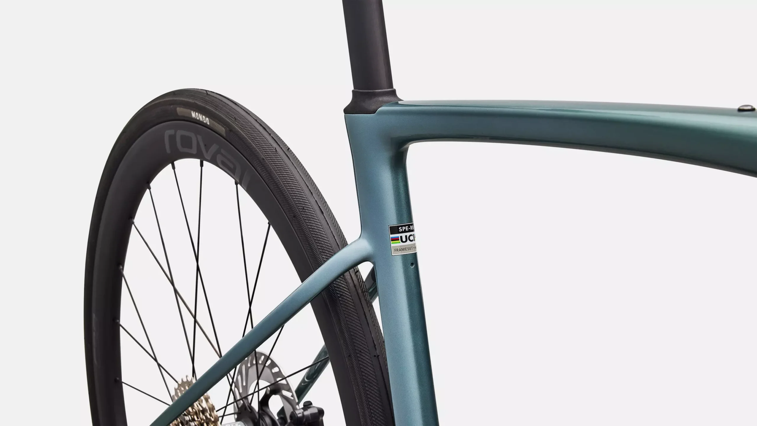 94426-31_ROUBAIX-EXPERT-FJDMET-PRL-EMDMET_D4-STTT