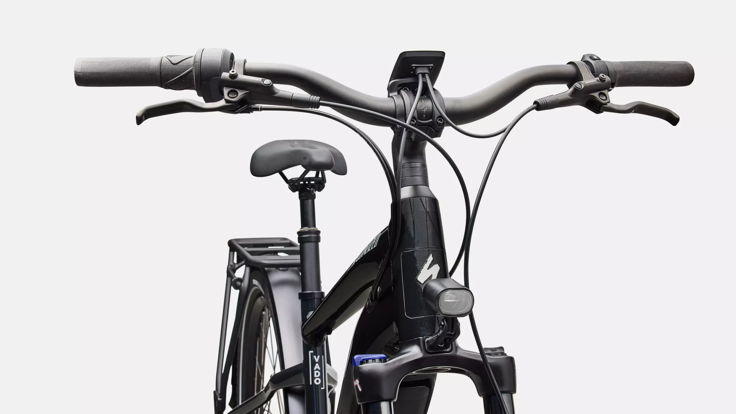 95026-54_VADO-40-IGH-CSTBLK-FLKSIL_D3-HT