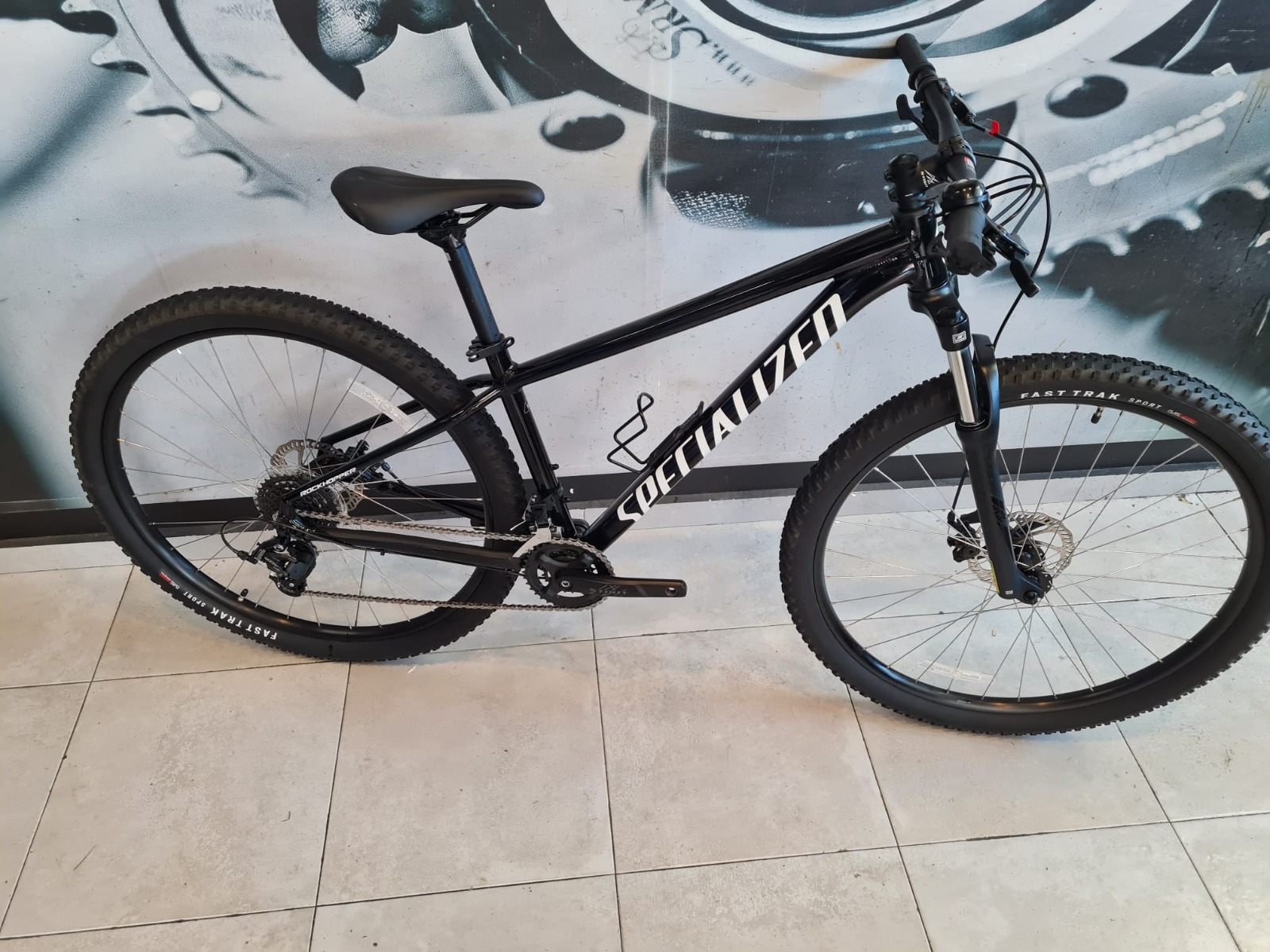 de669866-99d3-4195-aacf-21cf2906e17b