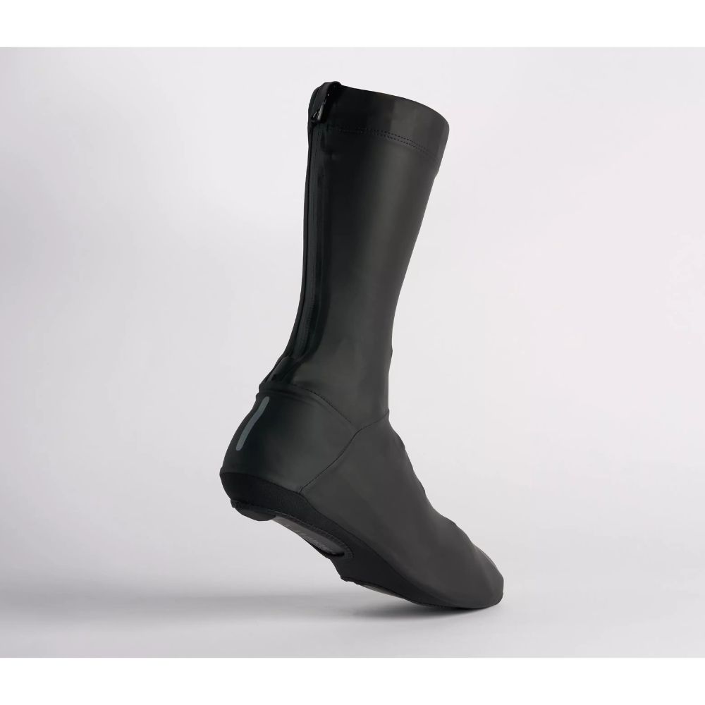 Considera la Vado como tu bicicleta de transporte de alto rendimiento, que te lleva a donde quieras con una combinación inigualable de velocidad, fiabilidad y confianza. Ya sea que la cargues con (13)