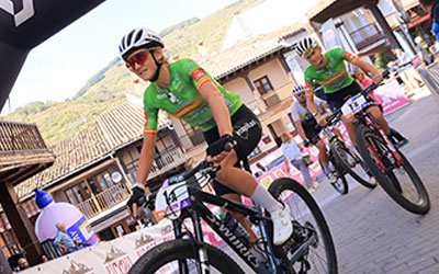 NATALIA FISCHER Y MARÍA REYES MURILLO EMPIEZAN FUERTE LA PICOTA BIKE RACE TRAS LA CRONO DE CABEZUELA DEL VALLE