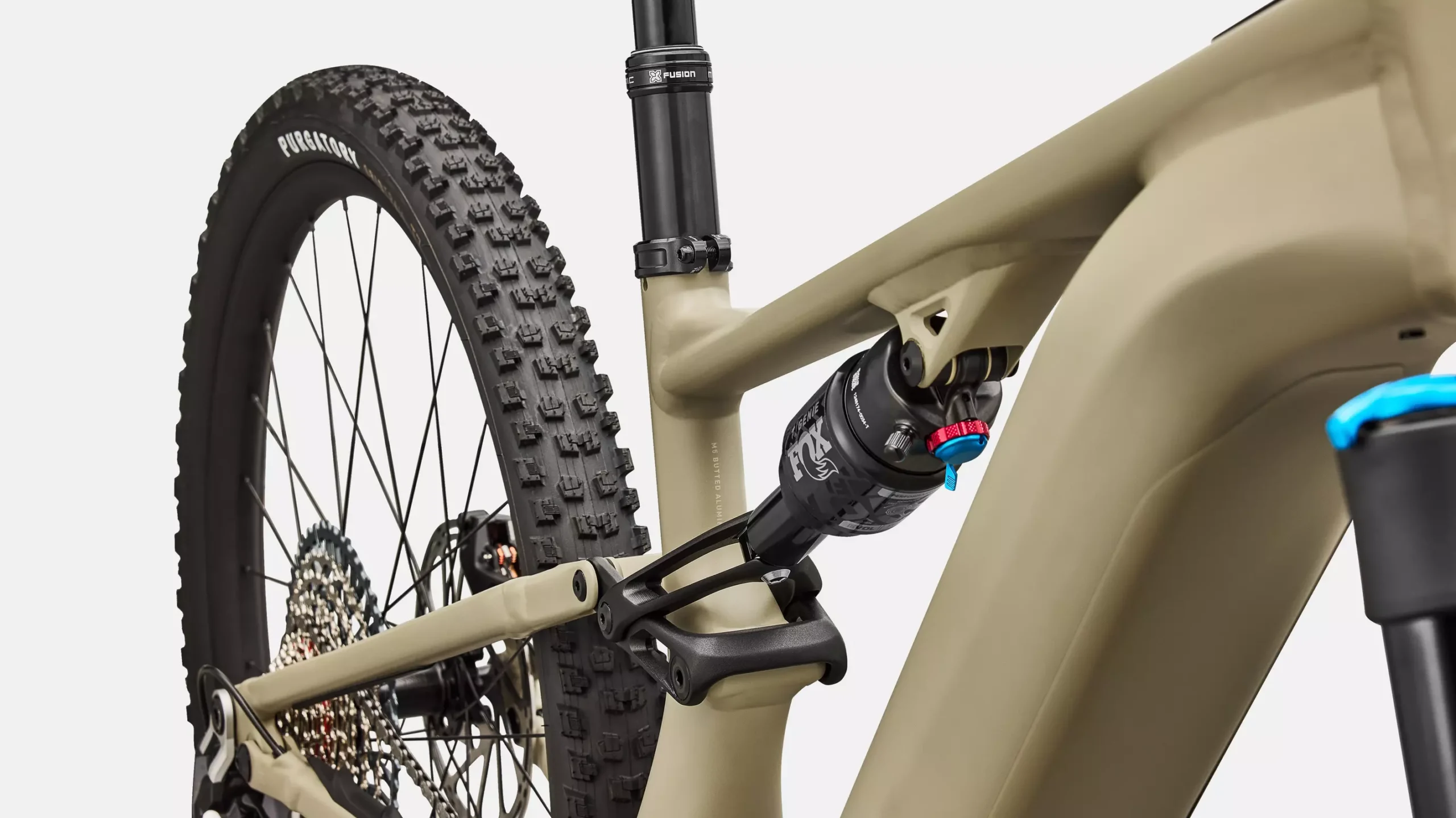 95727-52_LEVO-R-COMP-ALLOY-ESTSRS-SNDSTNMET-S1--_D4-STTT