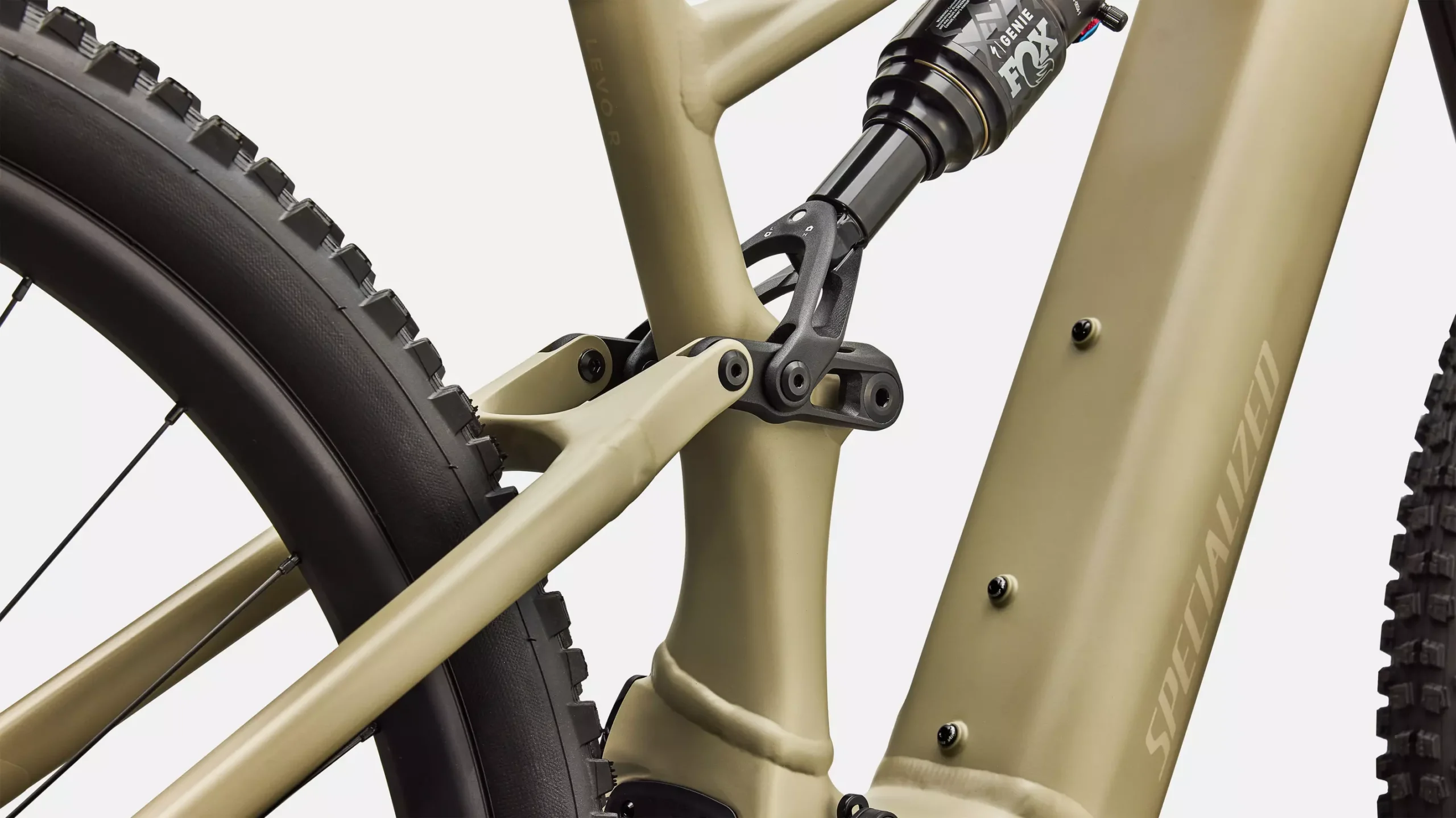 95727-52_LEVO-R-COMP-ALLOY-ESTSRS-SNDSTNMET-S1--_D6-LINK