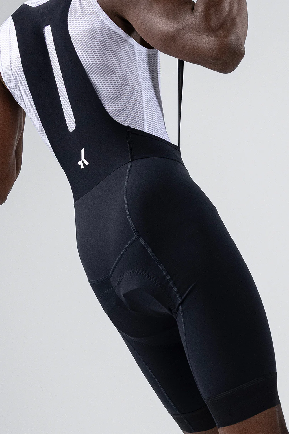 bib-short-absolute-7-0-men-ultrablue-k10-10