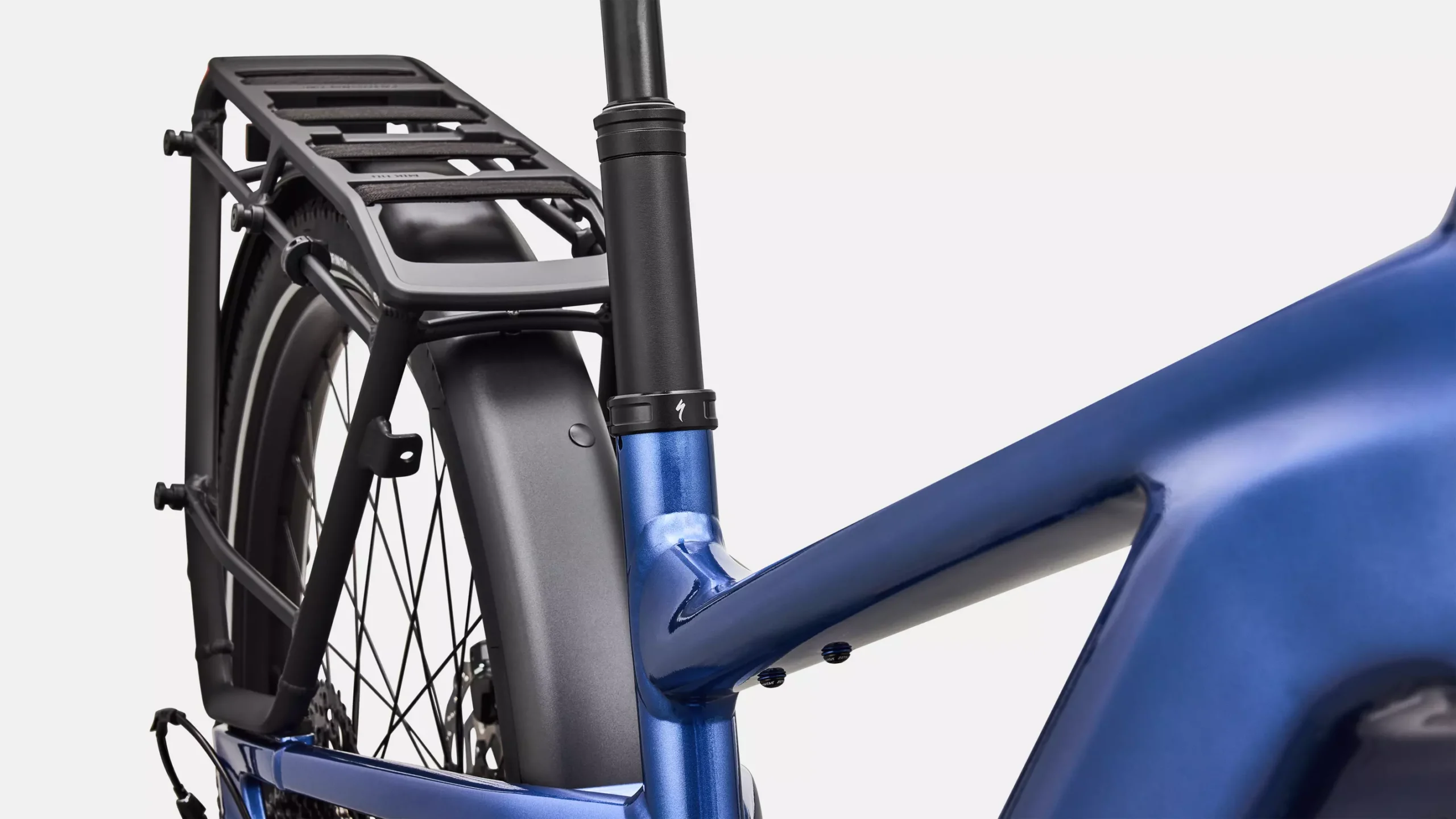 95127-50_VADO-EVO-3-40-PCFBLUMET-DUNEWHT-BRSHCP_D4-STTT