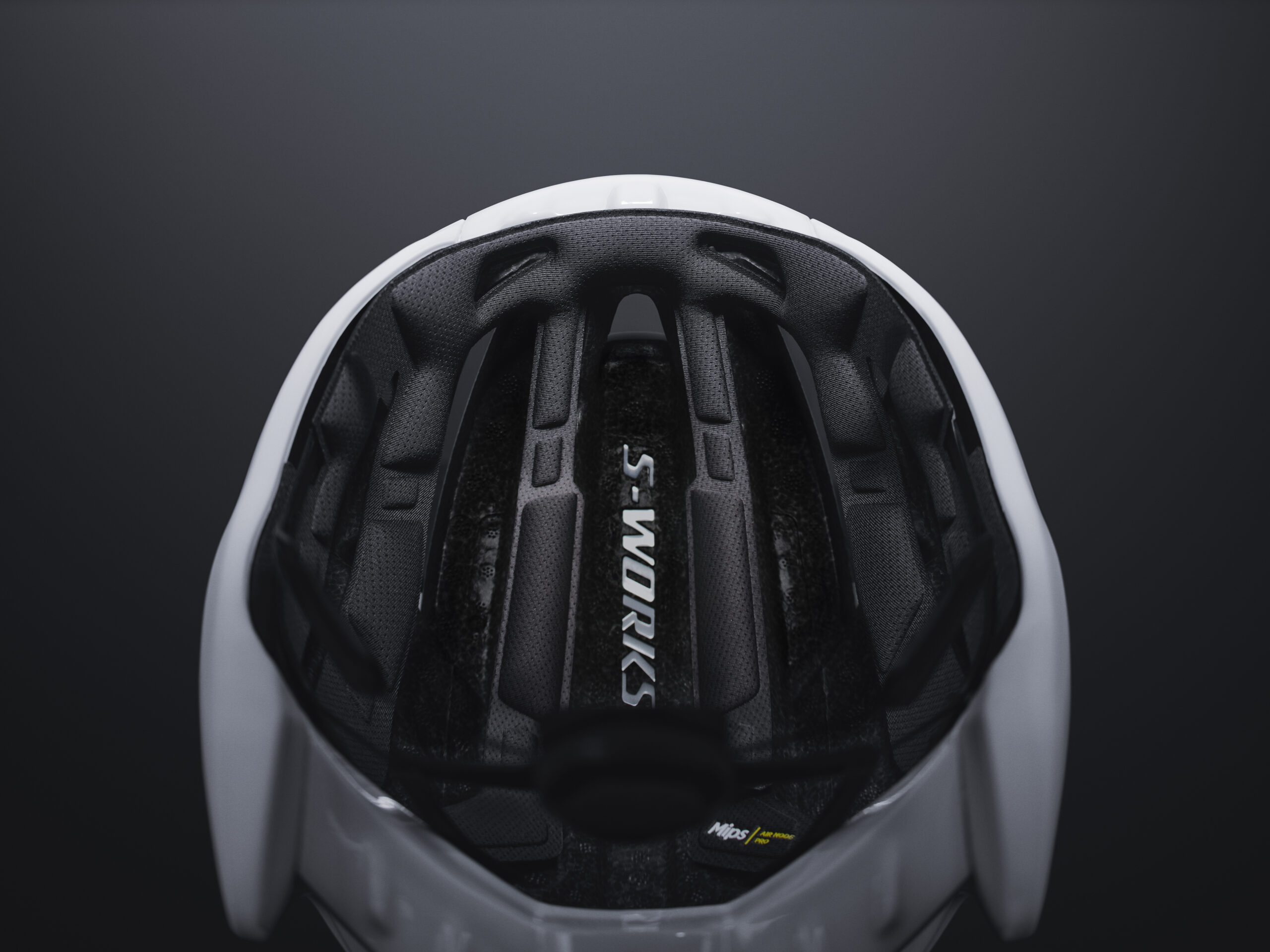 Specialized Evade 4 2