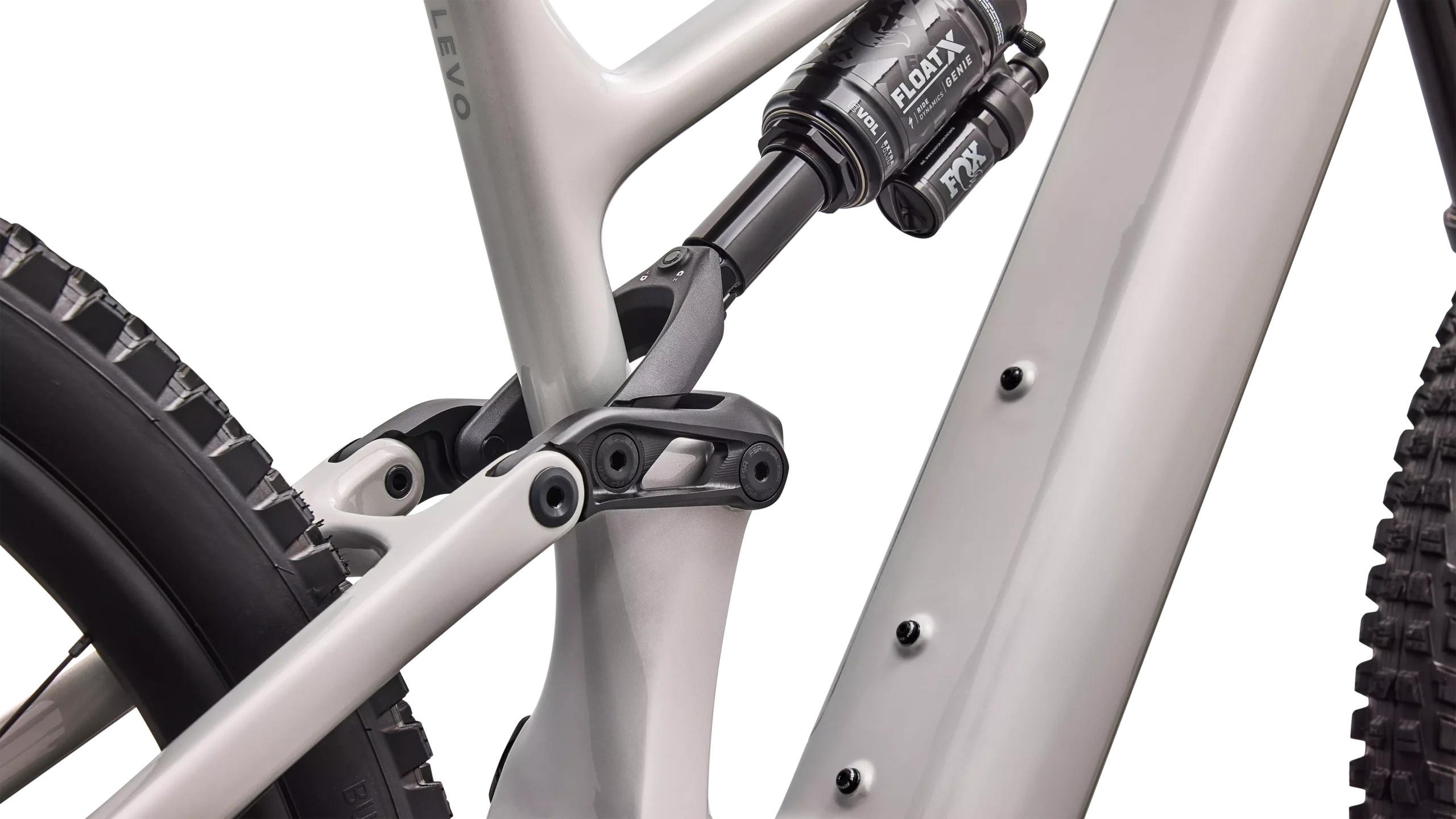 95227-66_LEVO-COMP-CARBON-G4-DLMMET-SHDWSIL_D6-LINK