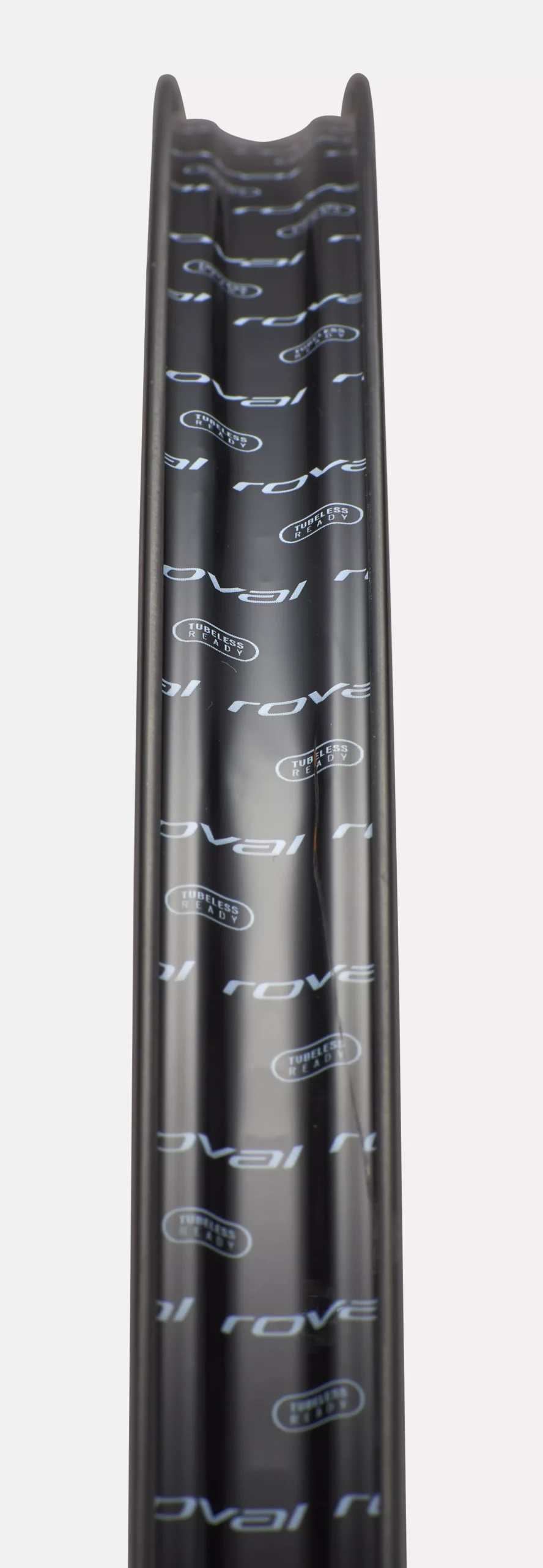 30022-530_WHL_ALPINIST-CL-TUBELESS-CARBON-BLK-700C_WIDTH